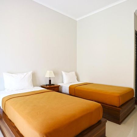 Taste Of Bali Hostel Kuta Lombok Eksteriør bilde