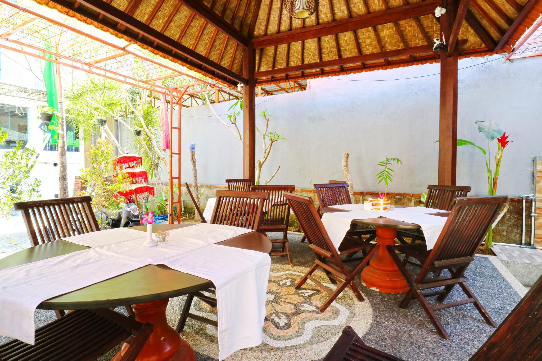 Taste Of Bali Hostel Kuta Lombok Eksteriør bilde