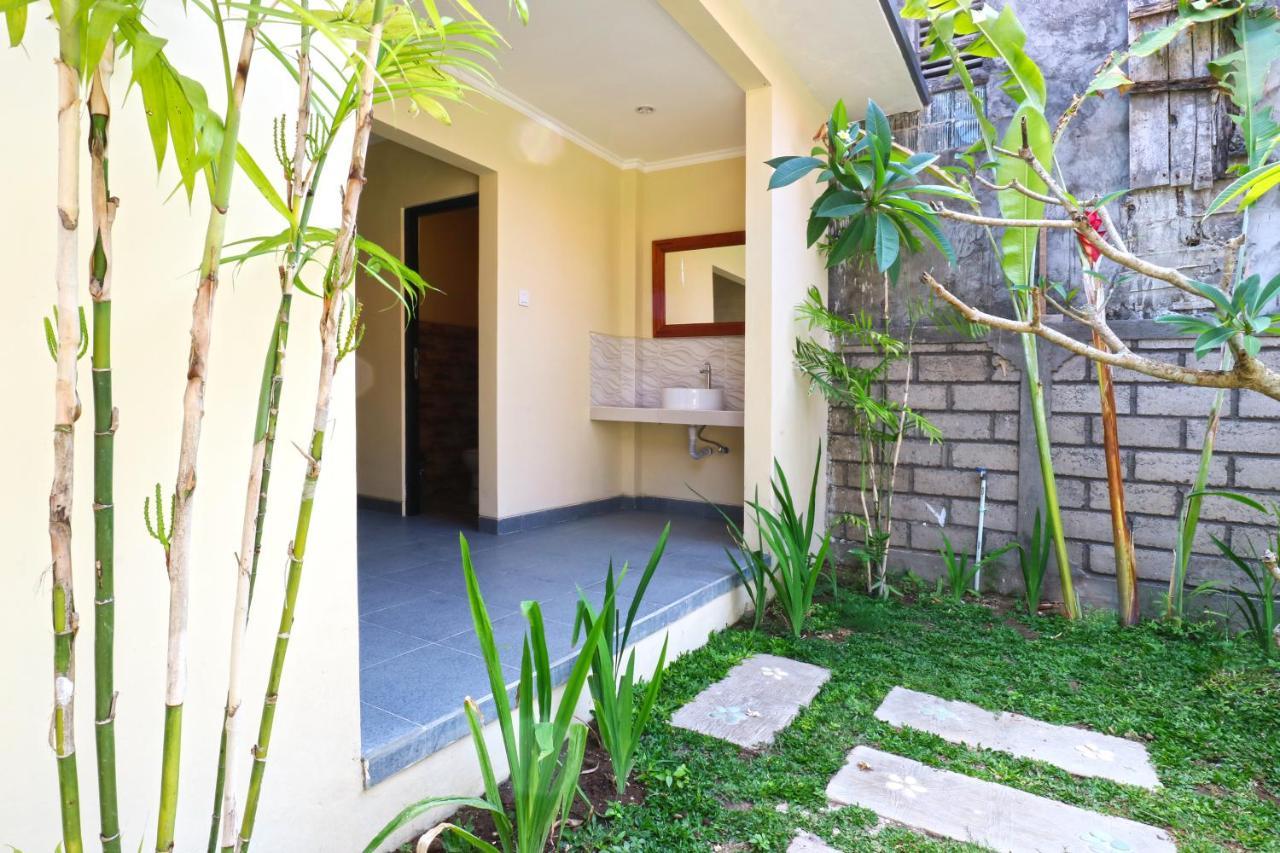 Taste Of Bali Hostel Kuta Lombok Eksteriør bilde